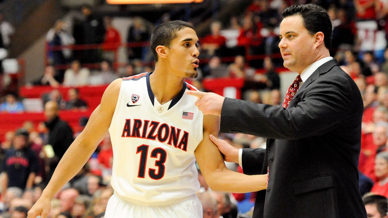 College basketball power rankings: Cats cling to top